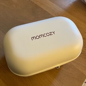 Momcozy m5 wearable breastpump